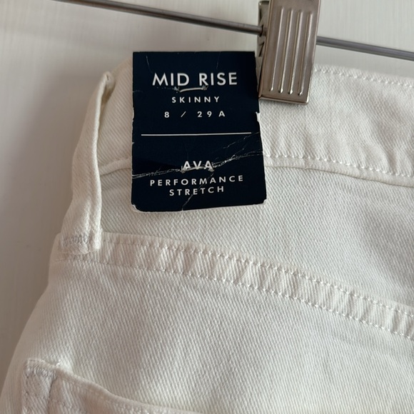 NWT Lucky Brand Mid Rise Ava Skinny in White. - Picture 3 of 4